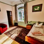 Hostal Hummel - Historische Stadtvilla Mit Garten *