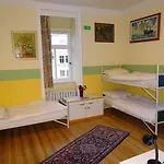 Hummel - Historische Stadtvilla Mit Garten Hostal *