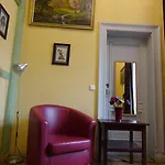 Hostal Hummel - Historische Stadtvilla Mit Garten