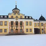 Hummel - Historische Stadtvilla Mit Garten