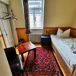 Hummel - Historische Stadtvilla Mit Garten Weimar (Thuringia)