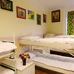 Hostal Hummel - Historische Stadtvilla Mit Garten *