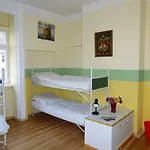 Hummel - Historische Stadtvilla Mit Garten Hostal Weimar (Thuringia)