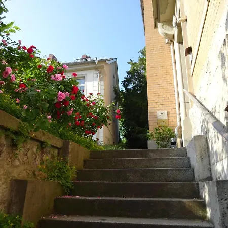 Hummel - Historische Stadtvilla Mit Garten Weimar (Thuringia)