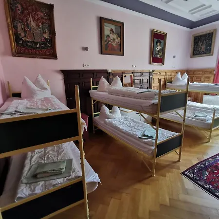 Hummel - Historische Stadtvilla Mit Garten Hostel *