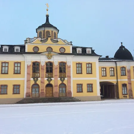 Hummel - Historische Stadtvilla Mit Garten