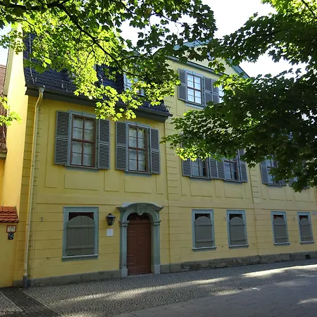 Hummel - Historische Stadtvilla Mit Garten Vandrarhem Weimar (Thuringia)