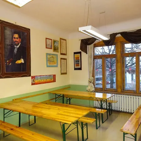 Hummel - Historische Stadtvilla Mit Garten Hostel *
