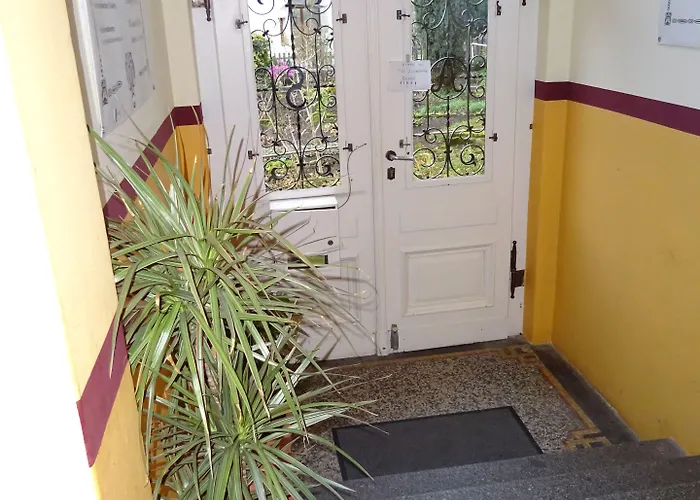 Hummel - Historische Stadtvilla Mit Garten