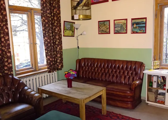 Hummel - Historische Stadtvilla Mit Garten Vandrarhem