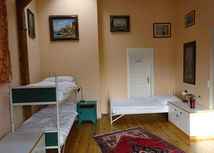 Hummel - Historische Stadtvilla Mit Garten Hostel Weimar (Thuringia)