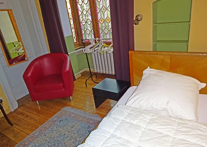 Hummel - Historische Stadtvilla Mit Garten