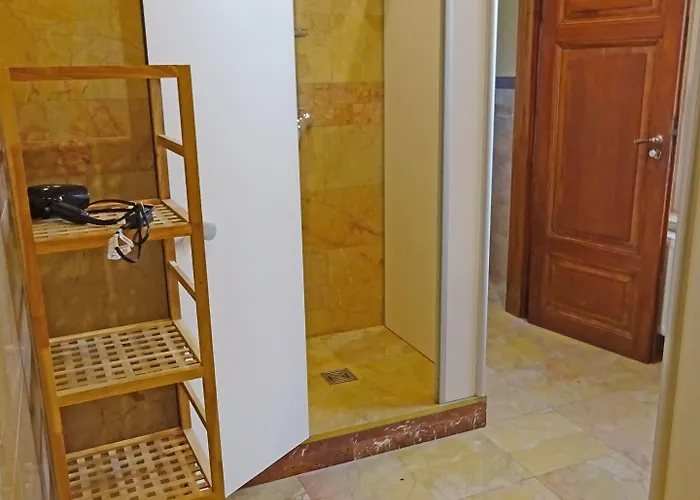 Hostel Hummel - Historische Stadtvilla Mit Garten Weimar (Thuringia)