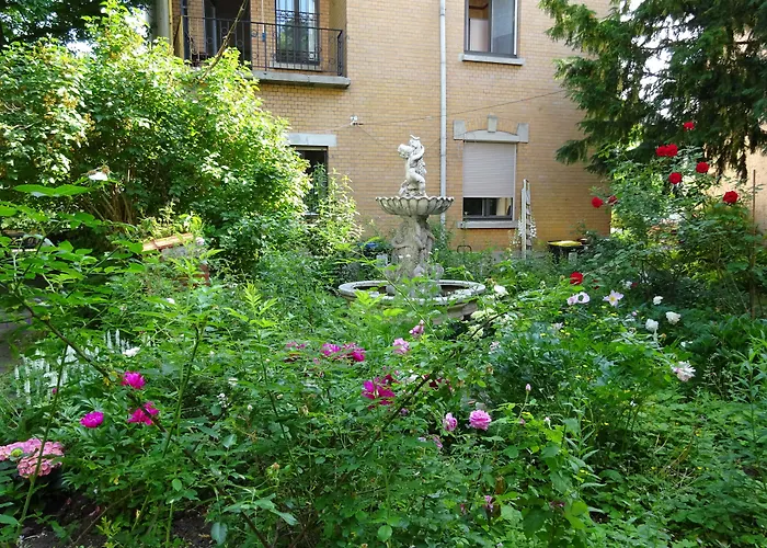 Hostel Hummel - Historische Stadtvilla Mit Garten Weimar (Thuringia)