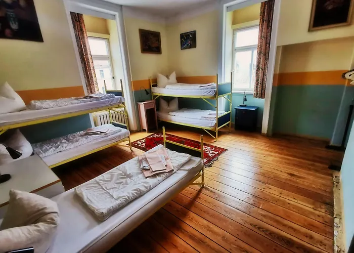 Hostel Hummel - Historische Stadtvilla Mit Garten Weimar (Thuringia)