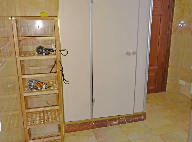 Hostel Hummel - Historische Stadtvilla Mit Garten Weimar (Thuringia)