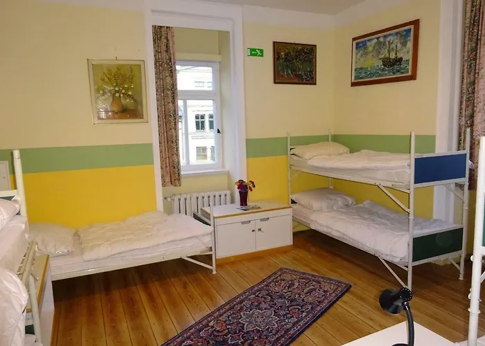 Hummel - Historische Stadtvilla Mit Garten Hostel *